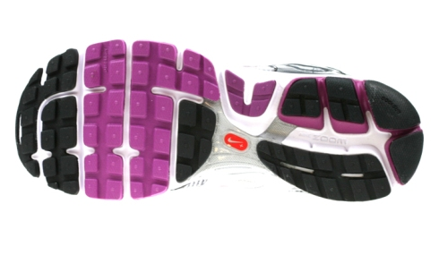 nike zoom structure triax 18